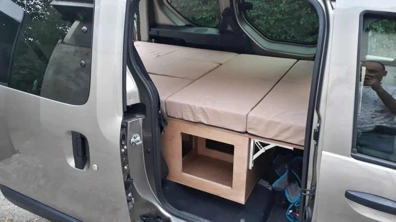 Продавам оборудване за преустройство на Dacia Dokker в миниКемпър., снимка 8 - Части - 53648663