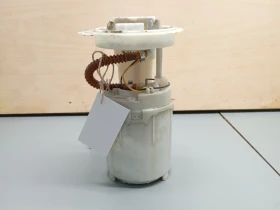 Бензинова помпа резервоар Ауди А3 1.6б