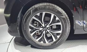 Kia Carnival 9-Seater Noblesse, снимка 5