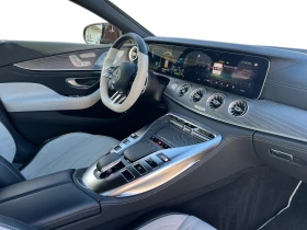 Mercedes-Benz AMG GT 43 4MATIC+ , снимка 11