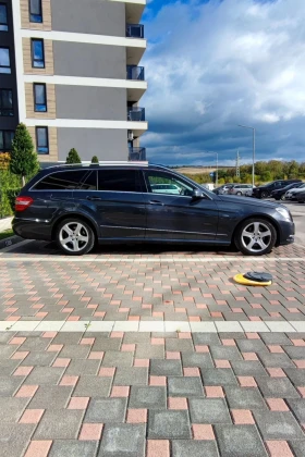  Mercedes-Benz E 250