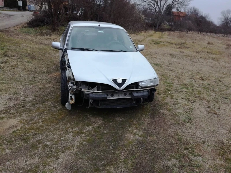 Alfa Romeo 146, снимка 6 - Автомобили и джипове - 47380879