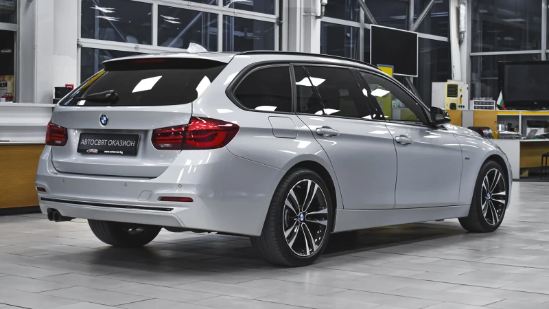 BMW 330 d Sport Line, снимка 6 - Автомобили и джипове - 47630004