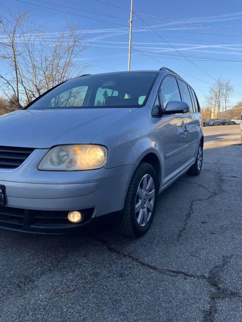 VW Touran, снимка 5 - Автомобили и джипове - 49471401