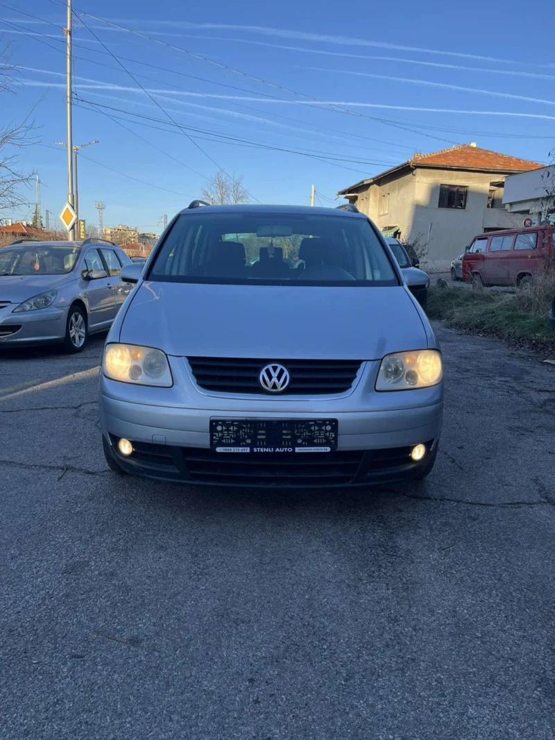 VW Touran, снимка 1 - Автомобили и джипове - 49471401