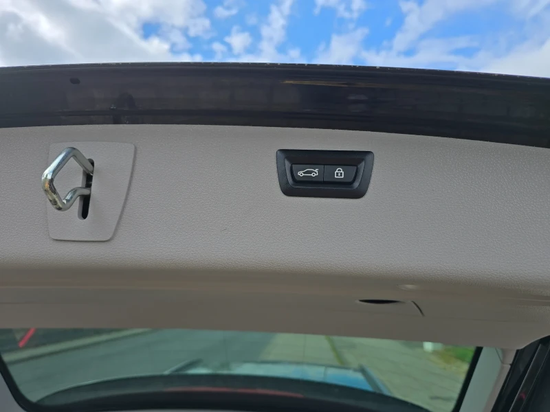 BMW 320 320da, снимка 10 - Автомобили и джипове - 51573699