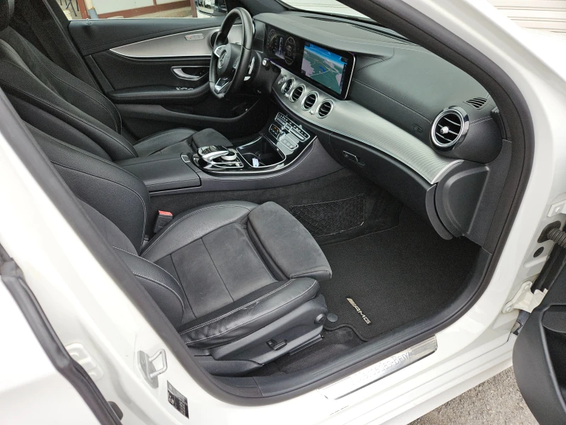 Mercedes-Benz E 220 AMG/BLACK FRIDAY/9G/HeadUp/LED/NAVI/БЛУТУТ/EURO 6C, снимка 15 - Автомобили и джипове - 51943692