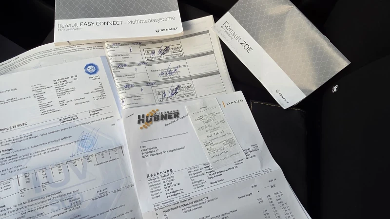 Renault Zoe R110/52KWh/В Гаранция/СЕРВИЗНИ ДОКУМЕНТИ, снимка 16 - Автомобили и джипове - 52722856