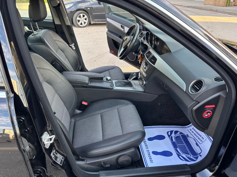 Mercedes-Benz C 220 AVANGARDE, снимка 9 - Автомобили и джипове - 52830201