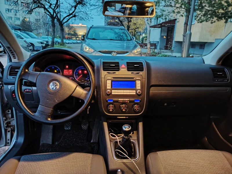 VW Golf, снимка 6 - Автомобили и джипове - 53031582