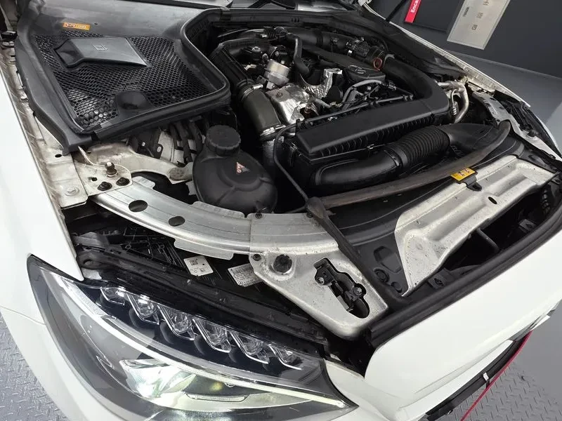 Mercedes-Benz C 200 2.0, снимка 6 - Автомобили и джипове - 54278003