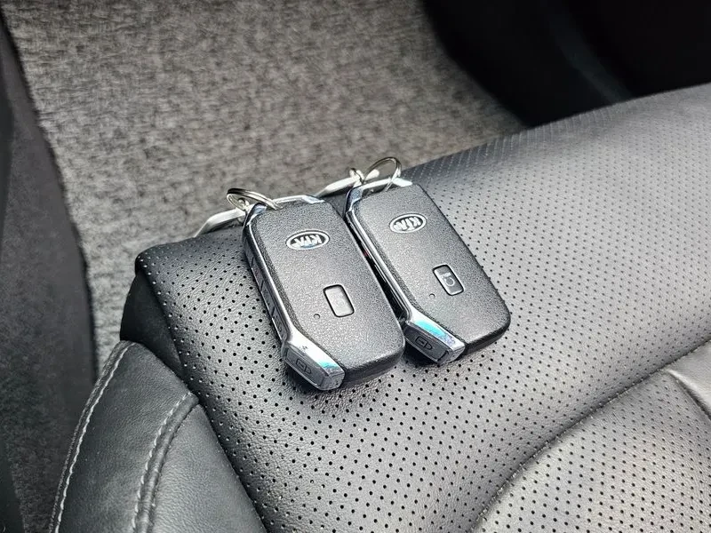 Kia K5 2.0 - САМО 30% АВАНС, снимка 17 - Автомобили и джипове - 55734819