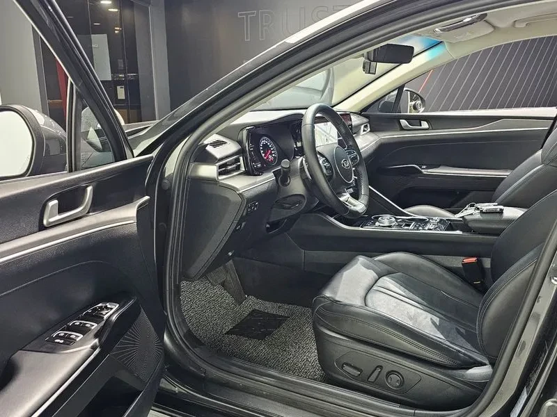 Kia K5 2.0 - САМО 30% АВАНС, снимка 10 - Автомобили и джипове - 55734819