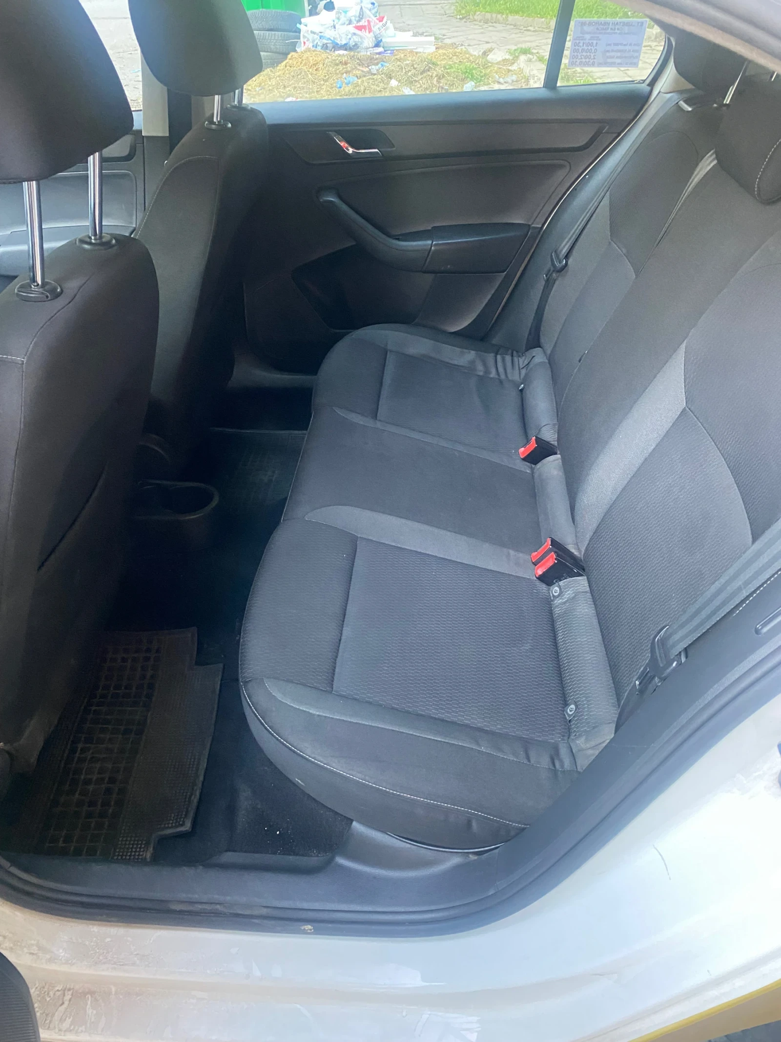 Skoda Rapid 1.6 - изображение 7