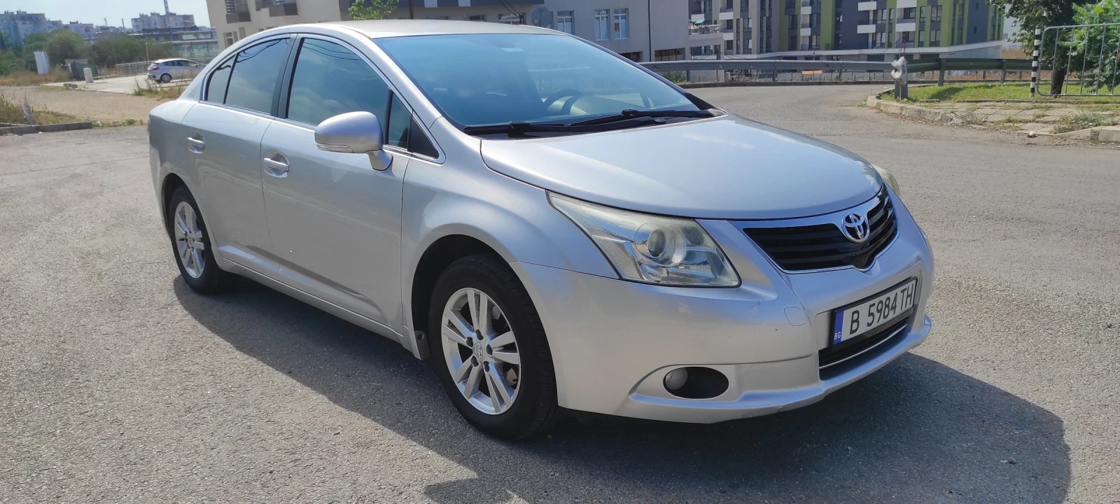 Toyota Avensis  - изображение 7