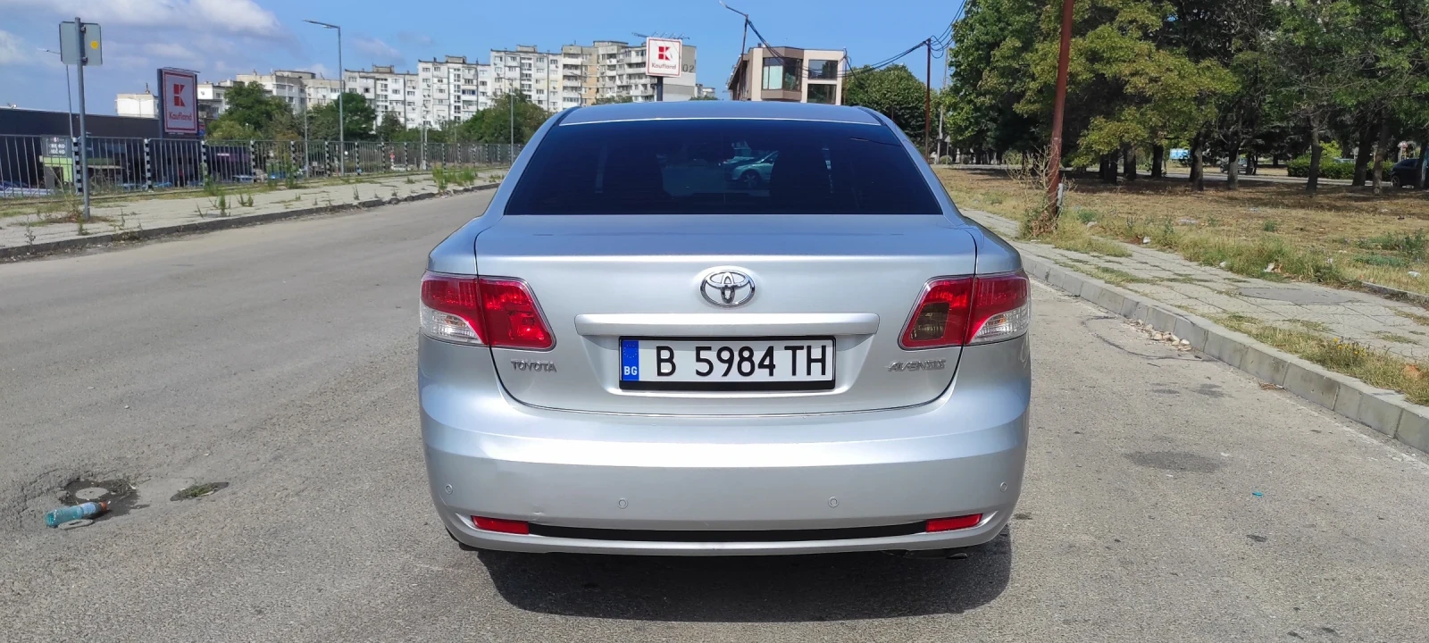 Toyota Avensis  - изображение 5