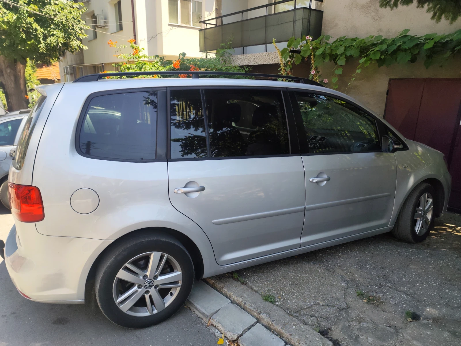 VW Touran  - изображение 6