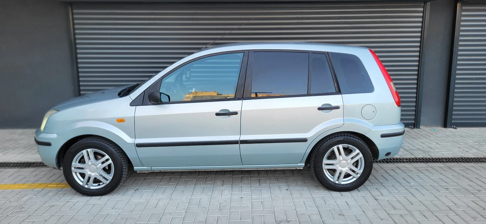 Ford Fusion 1.4 автомат с газов инжекцион - изображение 7