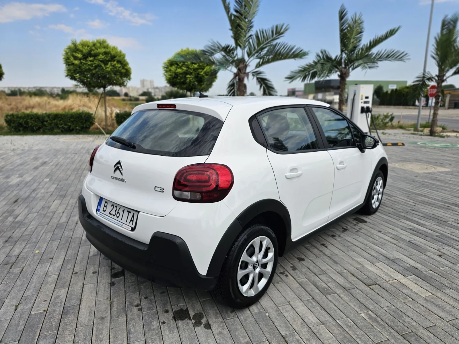 Citroen C3 1.2i - изображение 5