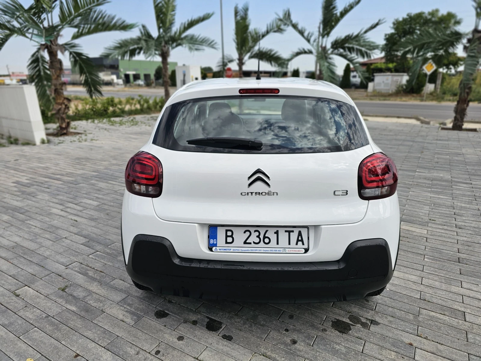 Citroen C3 1.2i - изображение 4