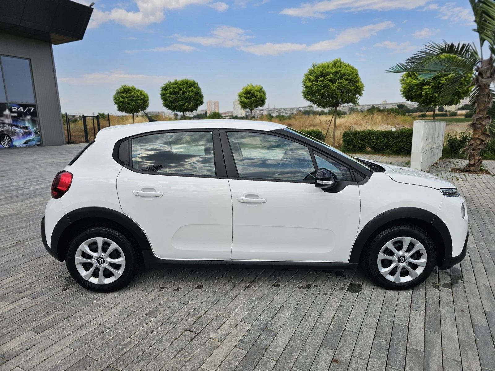 Citroen C3 1.2i - изображение 6
