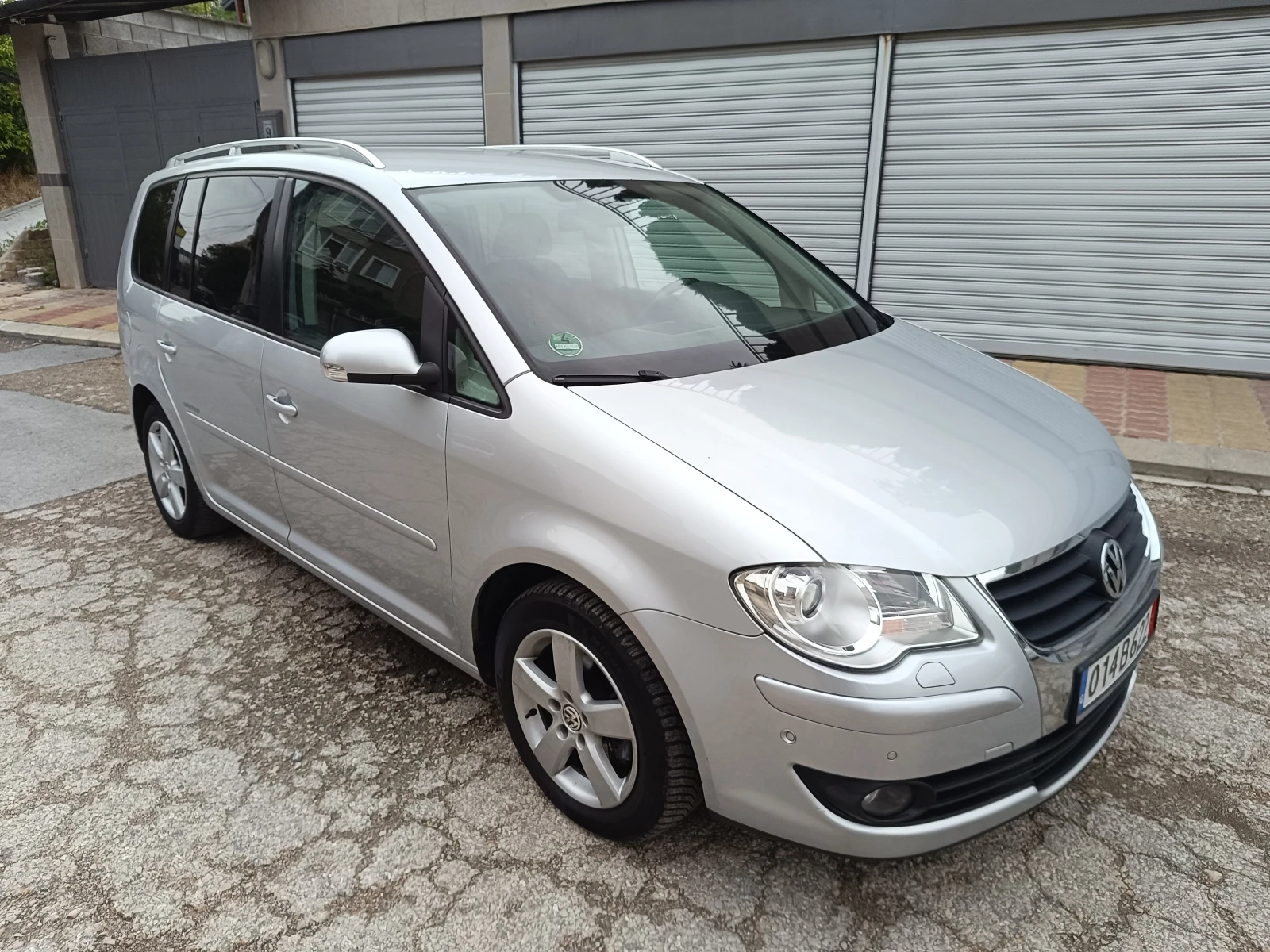 VW Touran 2.0TDI 140к.с. BMM - изображение 3