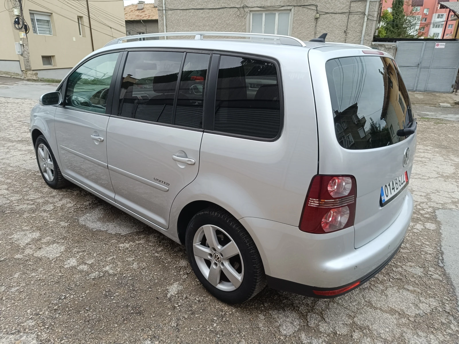 VW Touran 2.0TDI 140к.с. BMM - изображение 5
