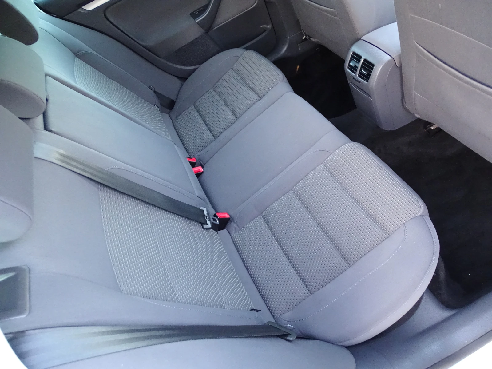 VW Golf 1.4TSI_PANORAMA_*  | Mobile.bg   12