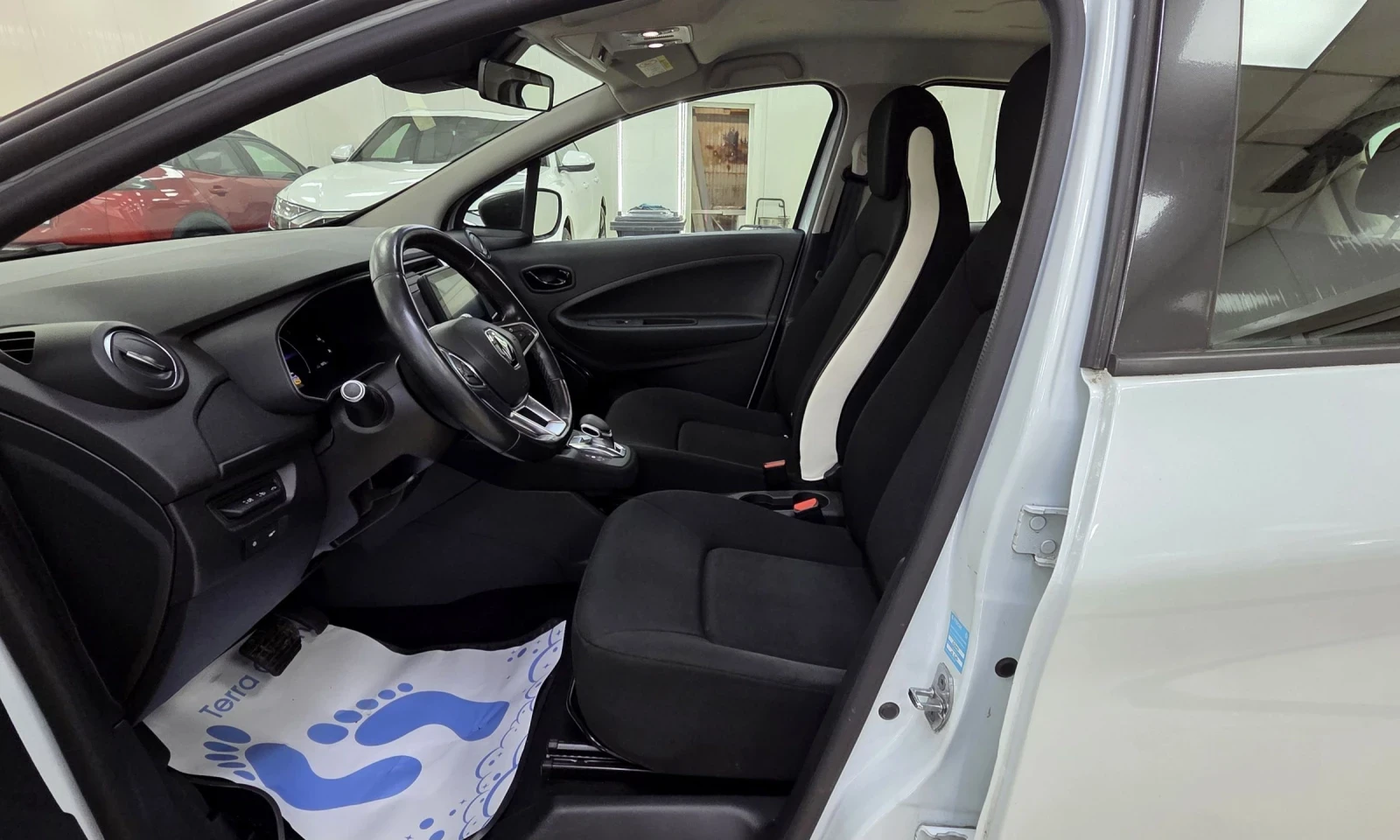 Renault Zoe R110/52KWh/СЕРВИЗНИ ДОКУМЕНТИ - изображение 6