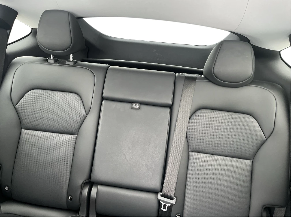 Tesla Y Juniper Premium Long Range LAUNCH AWD KeyGO 360 5xSzH Lane, снимка 11 - Автомобили и джипове - 53735932