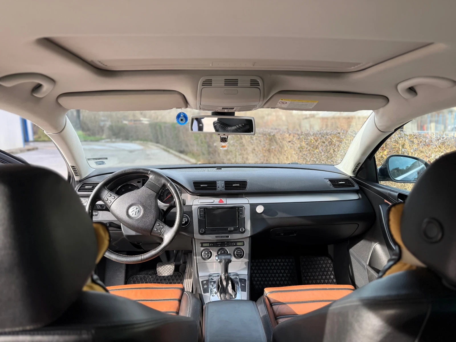 VW Passat 170 к.с DSG INDIVIDUAL, снимка 4 - Автомобили и джипове - 53753184