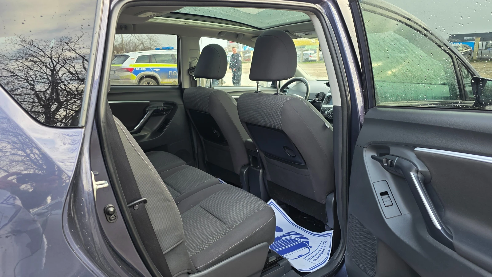 Toyota Verso УНИКАТ/FACE LIFT, снимка 10 - Автомобили и джипове - 54487590