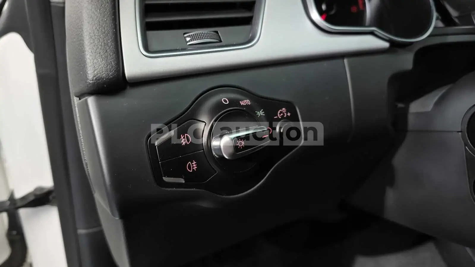 Audi A5 35TDI QUATTRO| КАМЕРА| ПОДГРЕВ| ВКЛ.ТЕХНОТЕСТ, снимка 12 - Автомобили и джипове - 54626412