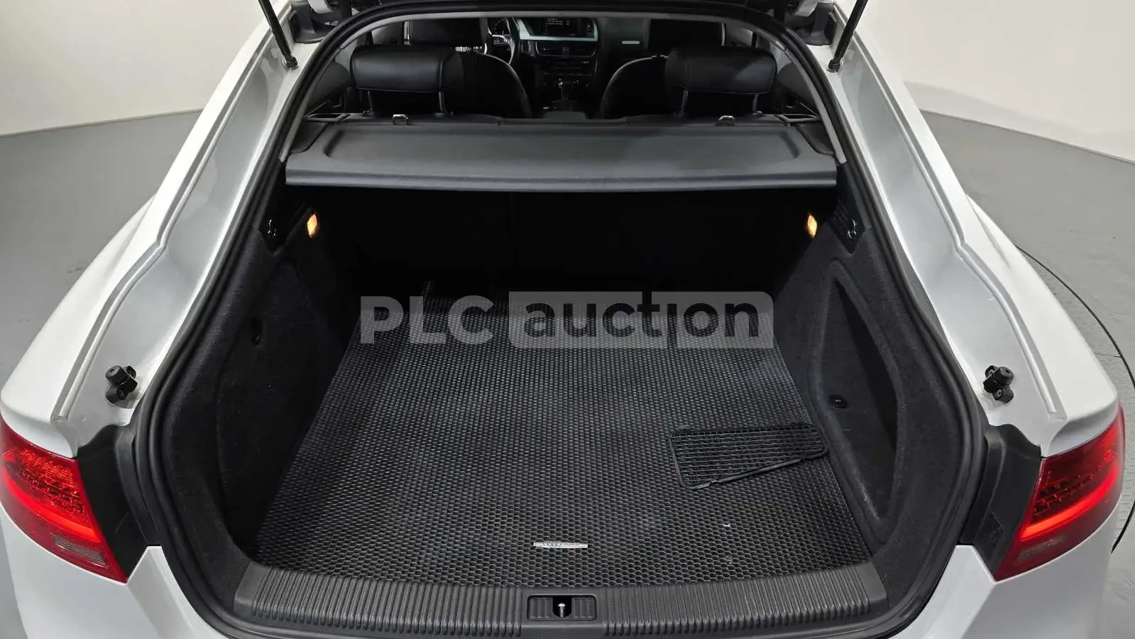 Audi A5 35TDI QUATTRO| КАМЕРА| ПОДГРЕВ| ВКЛ.ТЕХНОТЕСТ, снимка 14 - Автомобили и джипове - 54626412