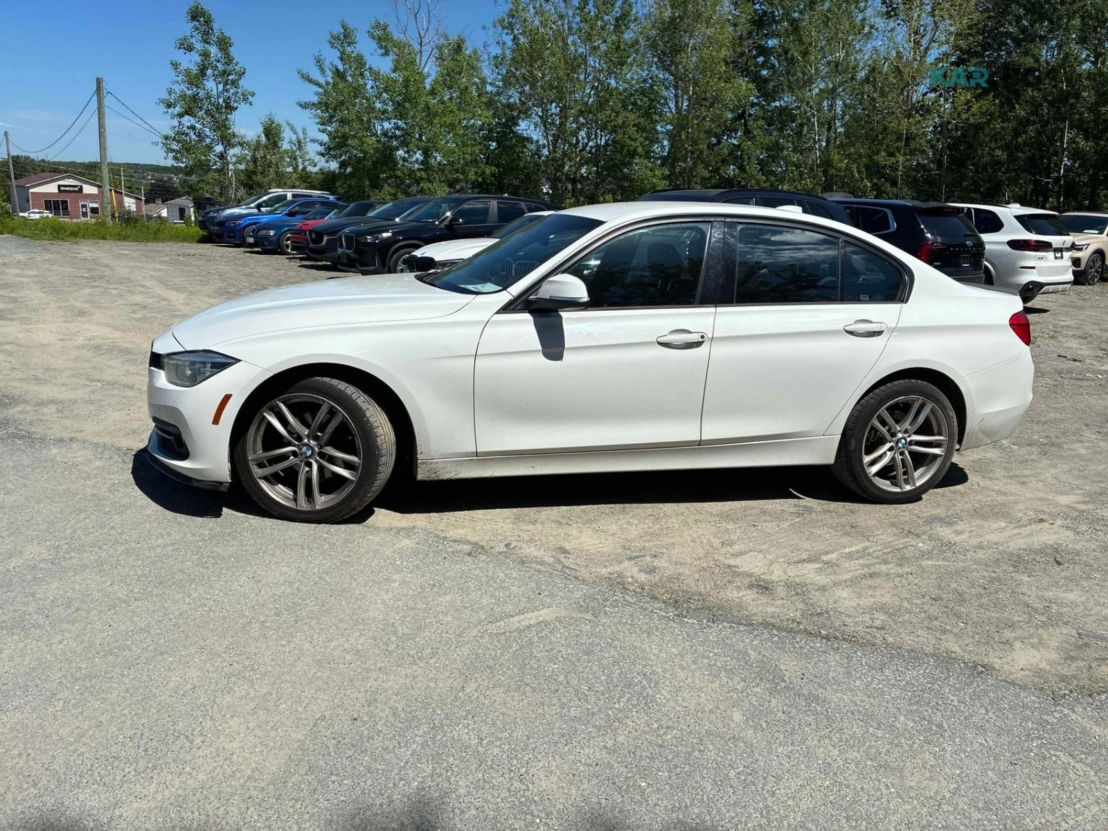 BMW 330 xDrive * Keyless * АвтоКредит * (ЦЕНА ДО БГ), снимка 3 - Автомобили и джипове - 54875777