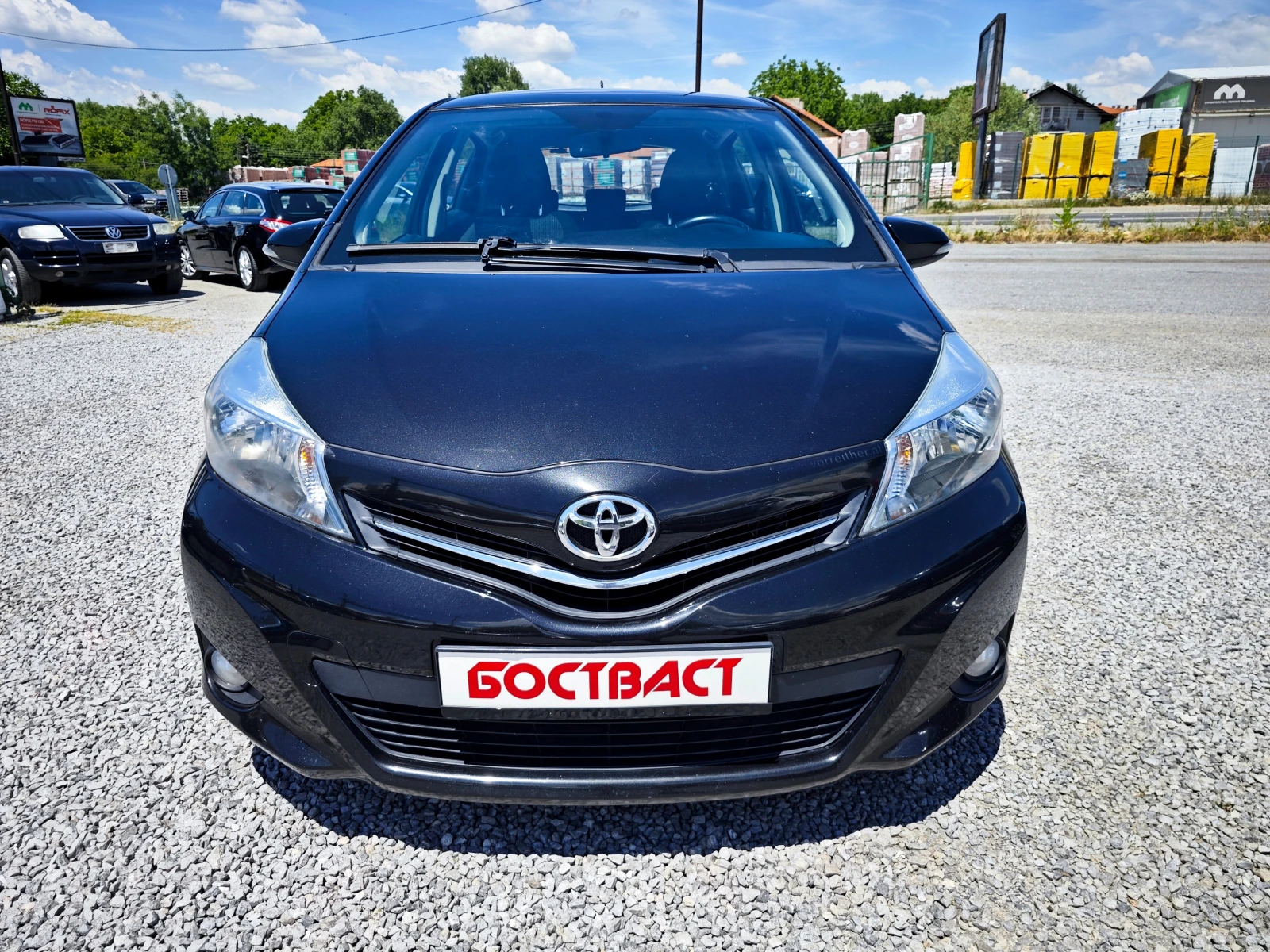 Toyota Yaris 1.4  D4D Панорама, снимка 8 - Автомобили и джипове - 54979342