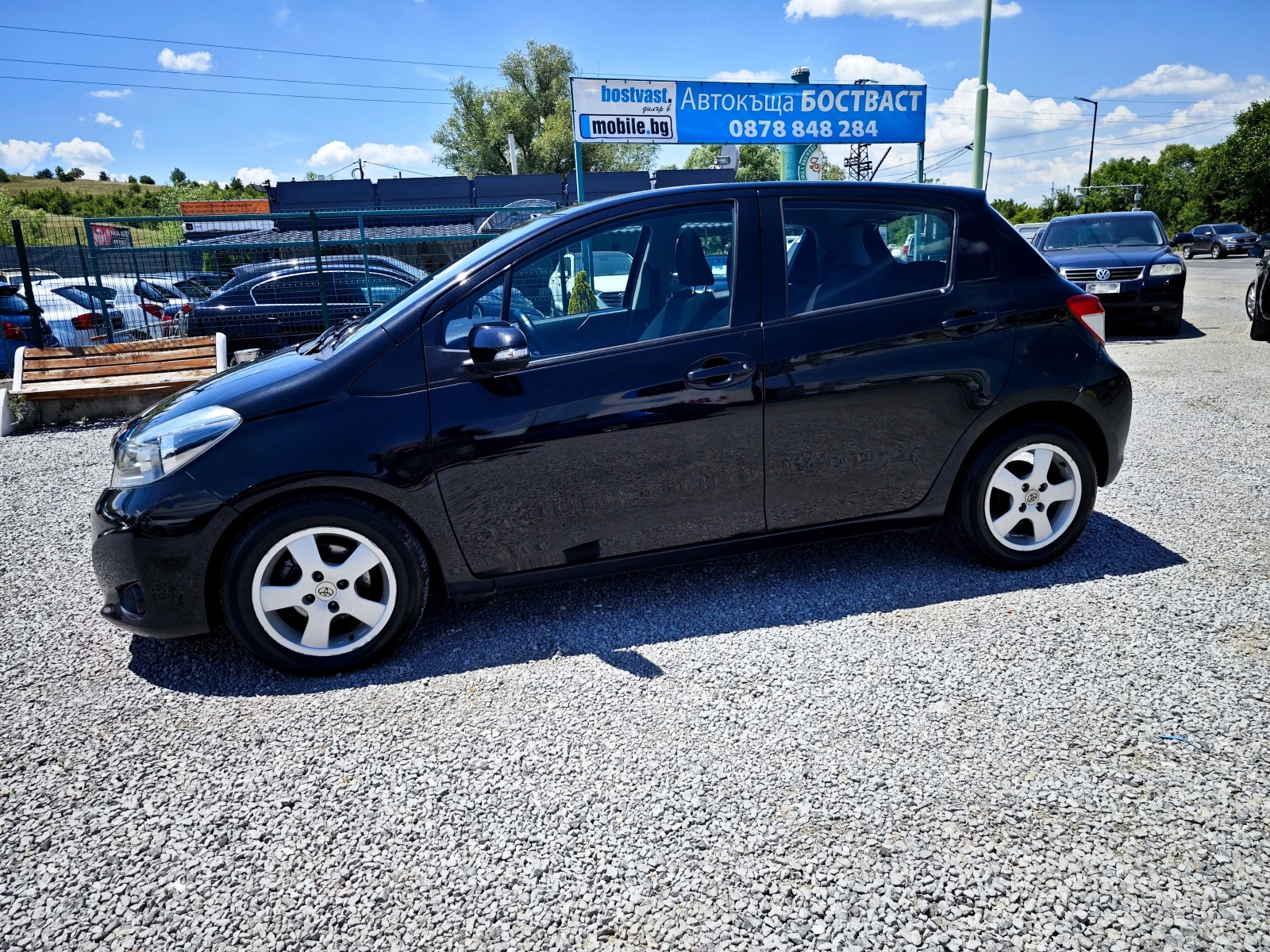 Toyota Yaris 1.4  D4D Панорама, снимка 2 - Автомобили и джипове - 54979342