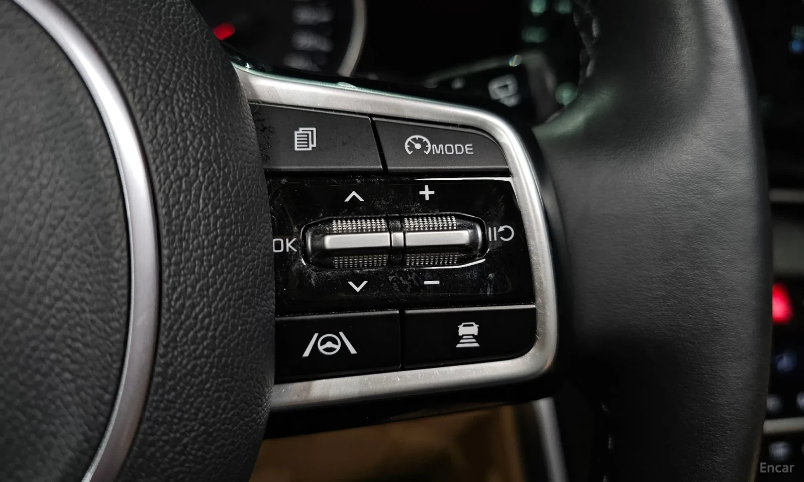 Kia Carnival 9-Seater Noblesse, снимка 16 - Автомобили и джипове - 55049925