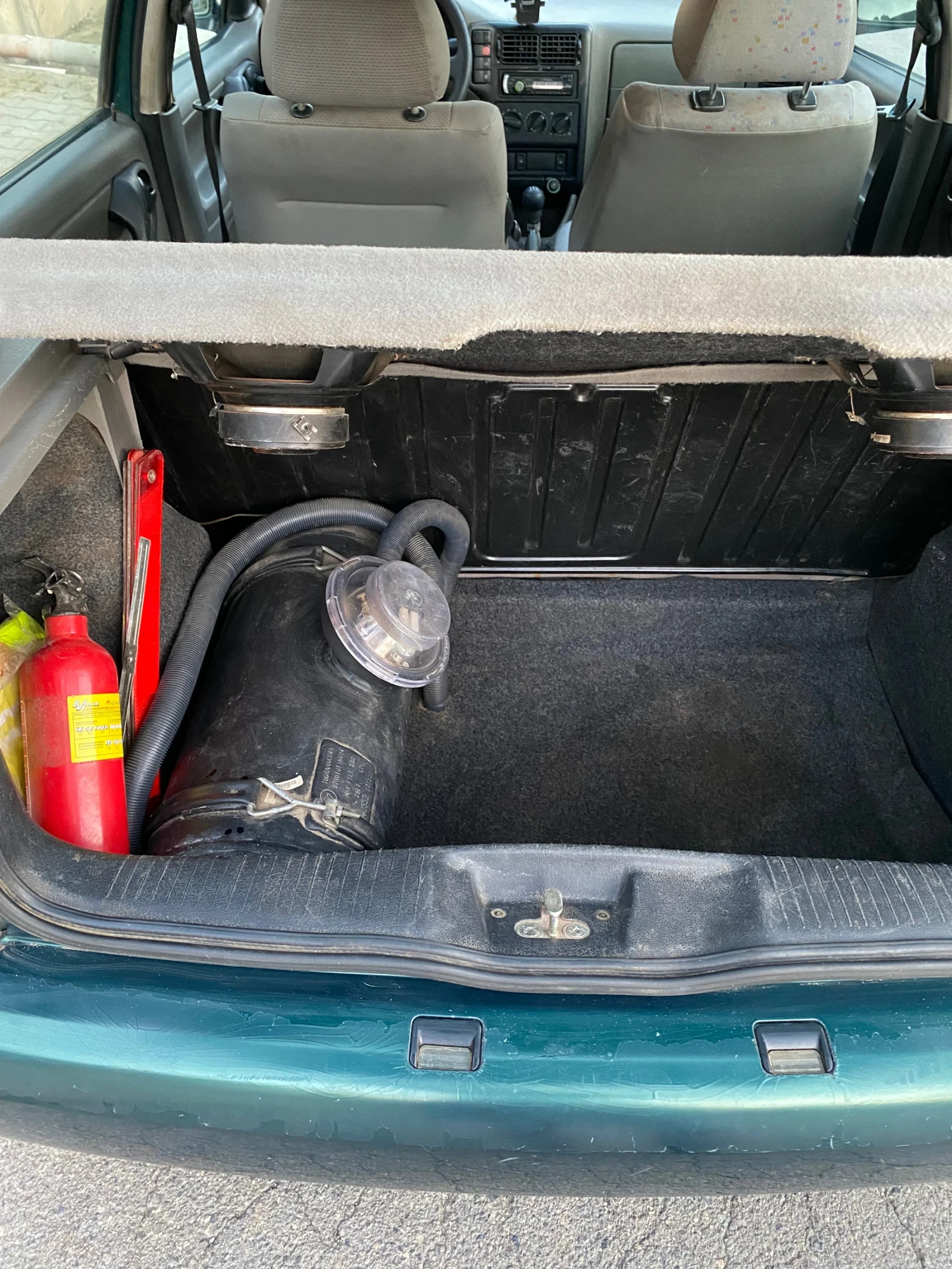 VW Polo 1.4, снимка 10 - Автомобили и джипове - 55450243
