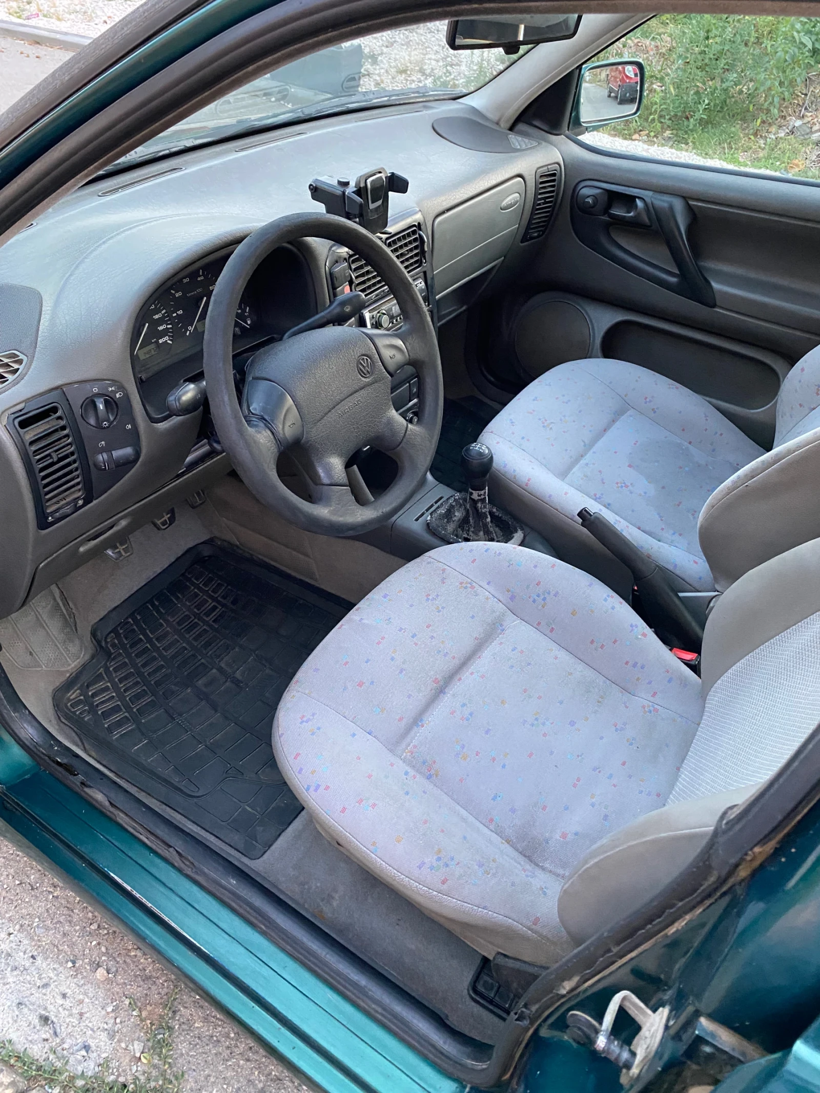 VW Polo 1.4, снимка 7 - Автомобили и джипове - 55450243