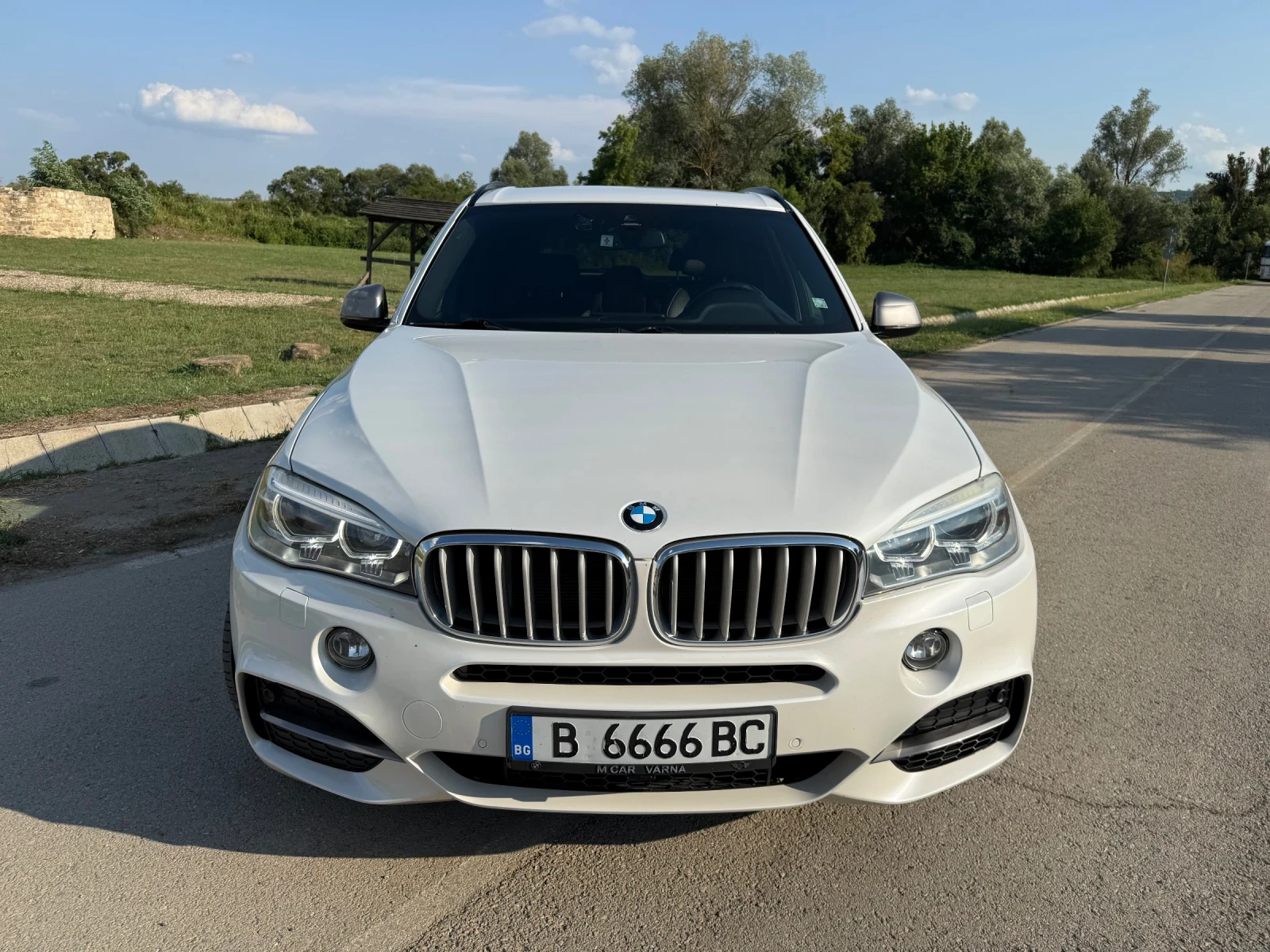 BMW X5M 50D/381HP/X-Drive/ПОДГРЕВ/ОБДУХ, снимка 2 - Автомобили и джипове - 55544597