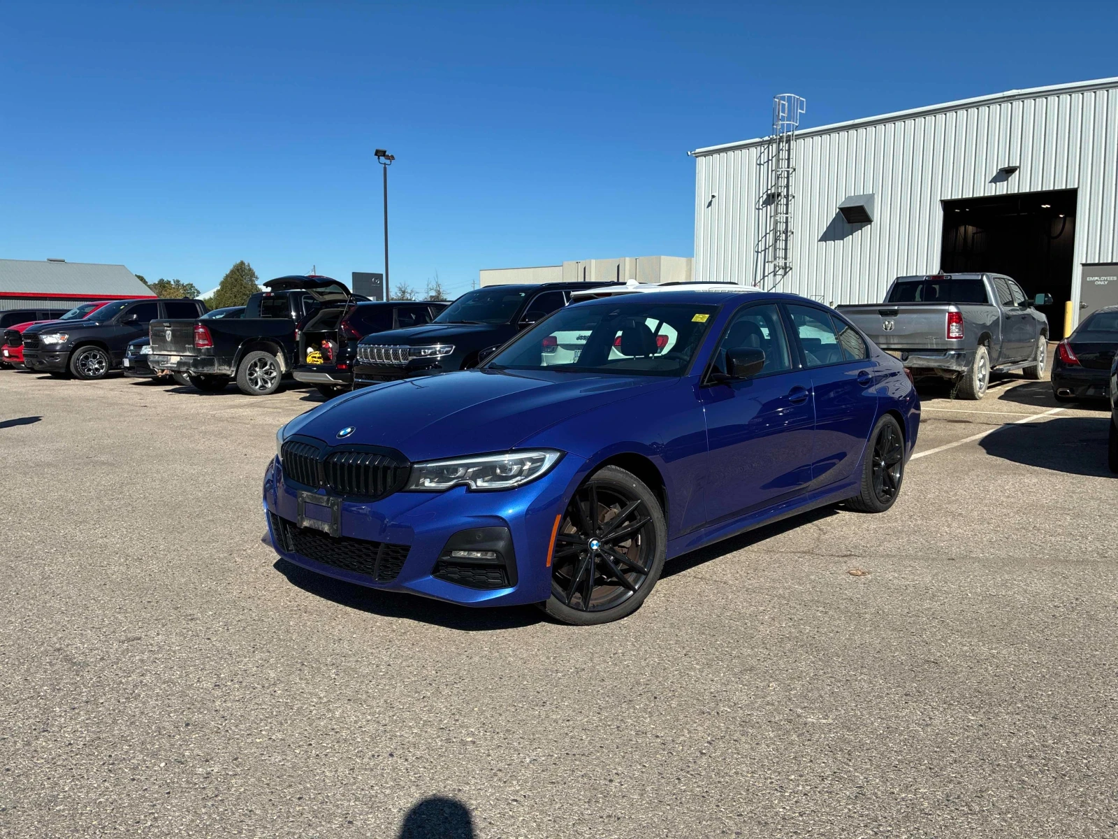BMW 330 330i xDrive, АВТОКРЕДИТ, снимка 2 - Автомобили и джипове - 55864234