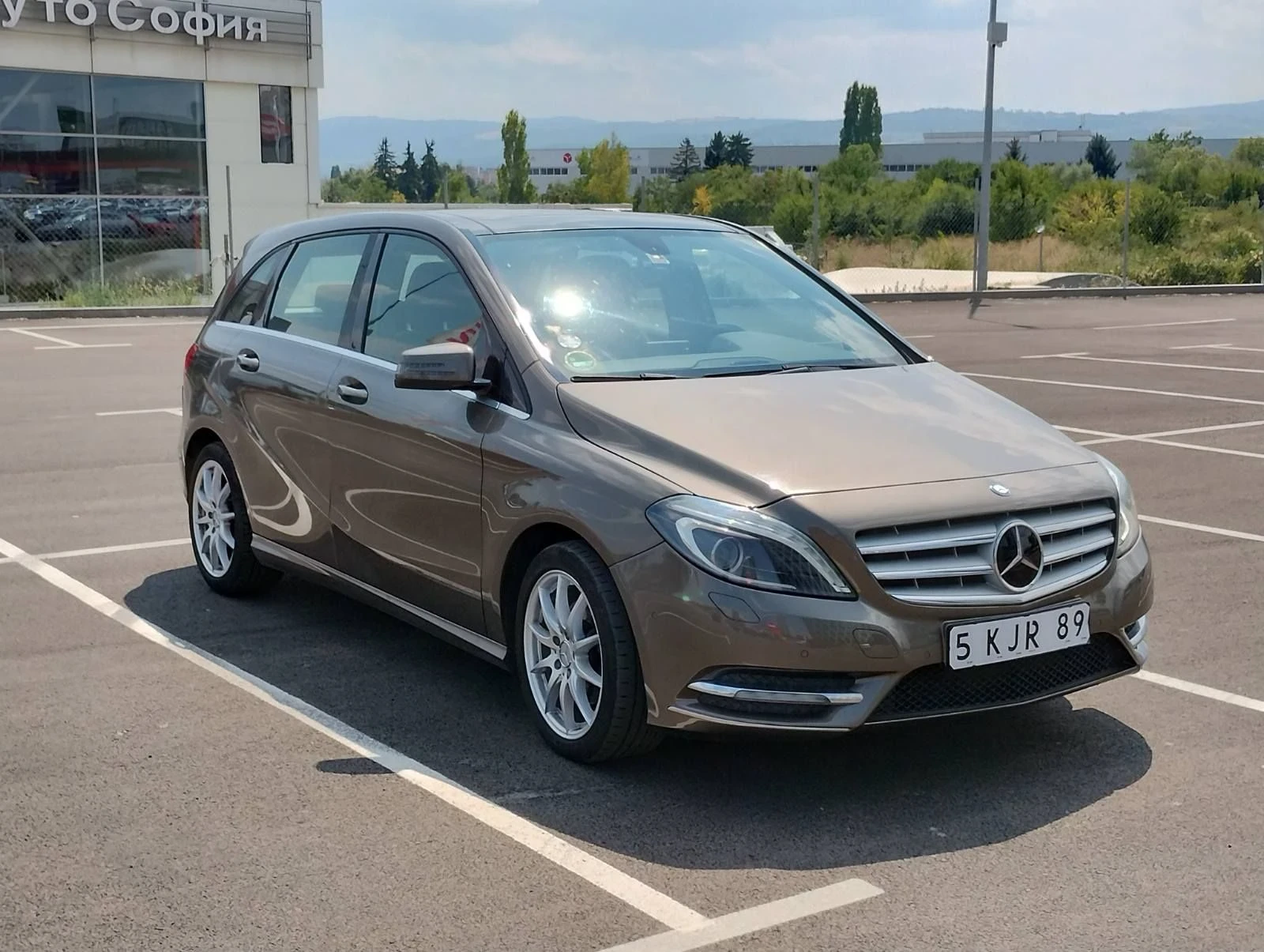 Mercedes-Benz B 200 B200 АВТОМАТИК , снимка 7 - Автомобили и джипове - 55941869