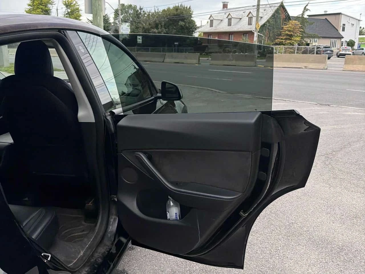 Tesla Model Y * Long Range * CARFAX * , снимка 16 - Автомобили и джипове - 56184074