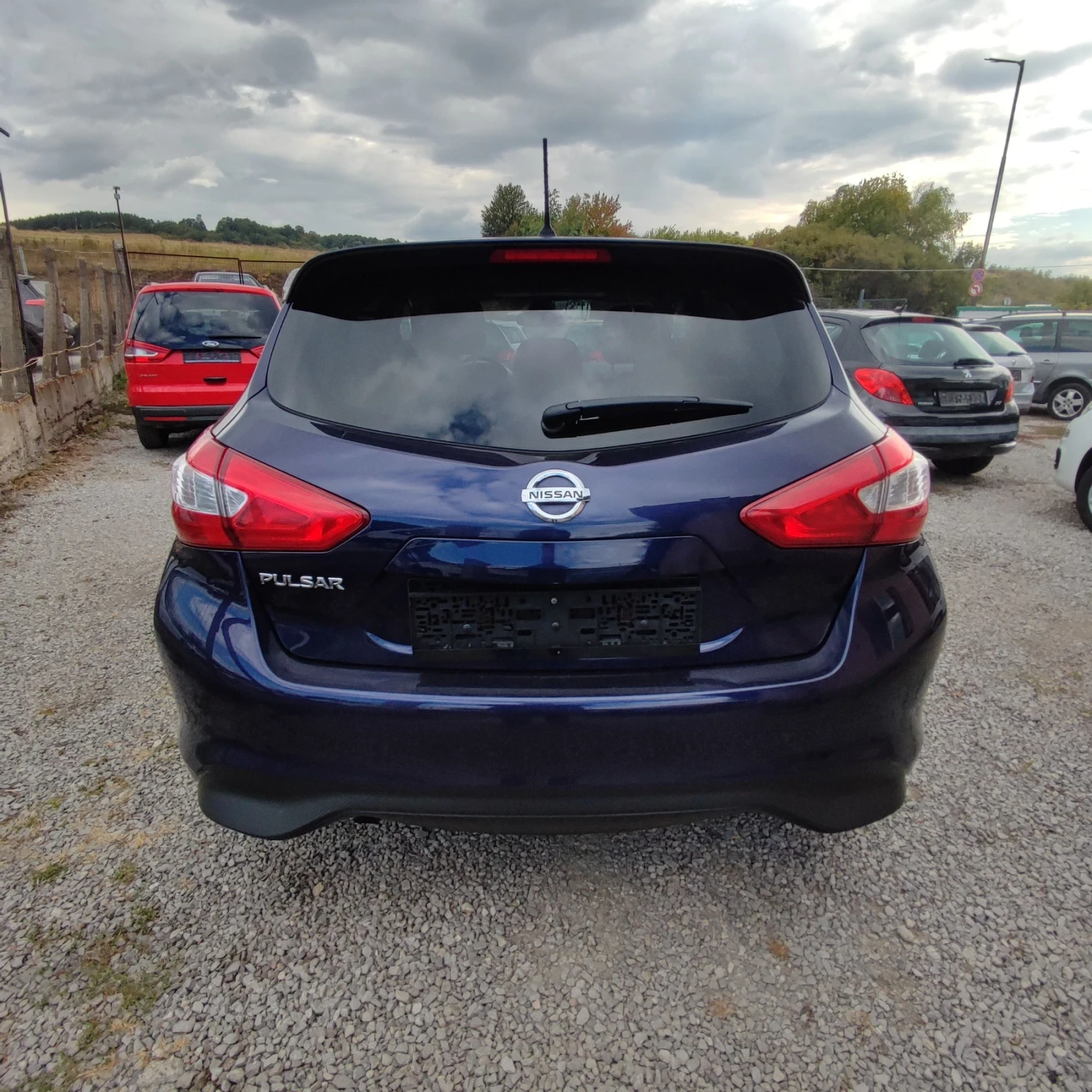 Nissan Pulsar 1.2i* NAVI * CAMERA* KEYLESS* KSENON* ASSIST* , снимка 7 - Автомобили и джипове - 56272305