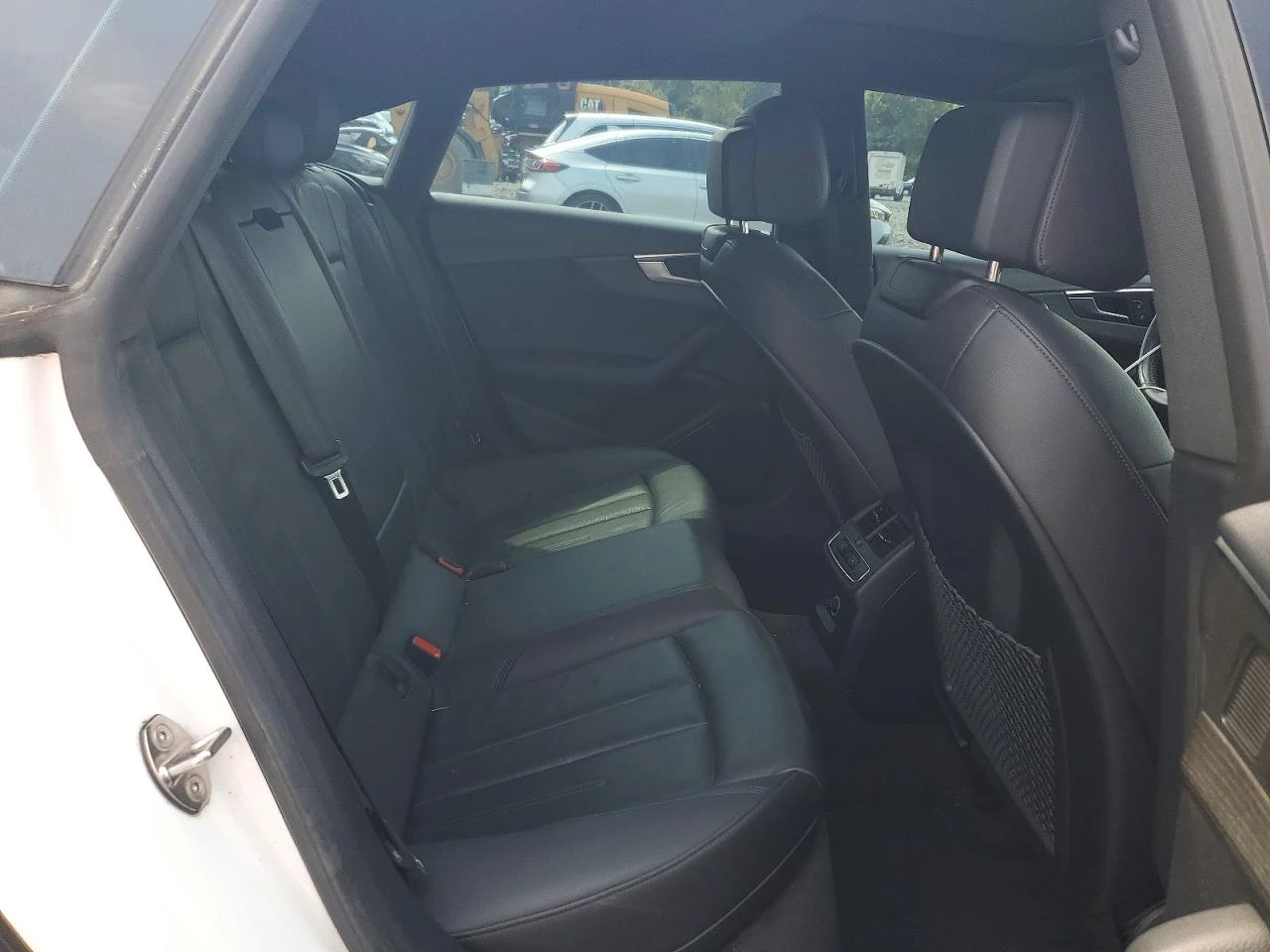 Audi A5 2.0l Premium Plus, снимка 10 - Автомобили и джипове - 56350364