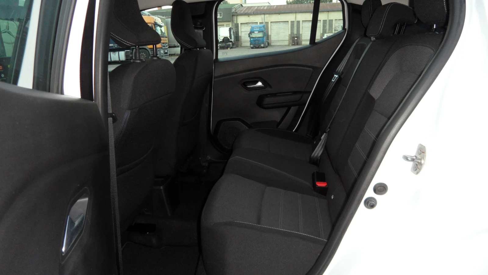 Dacia Sandero 58���.��/NAVI/EURO6 | Mobile.bg � ����������� 15