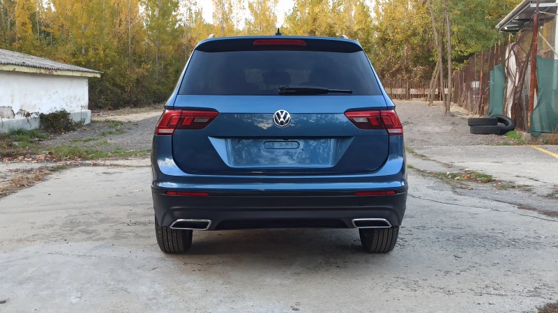 VW Tiguan 2.0-T_4motion, снимка 6 - Автомобили и джипове - 47708315