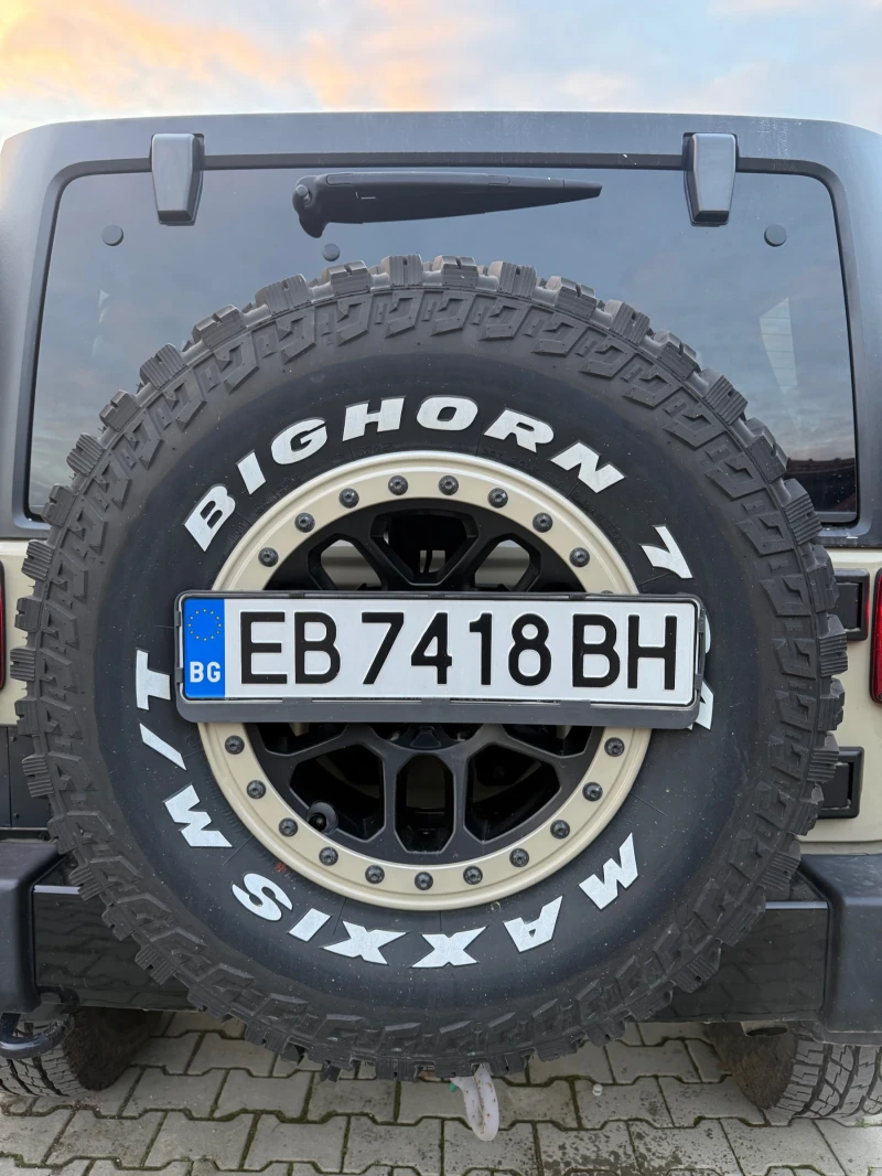 Jeep Wrangler, снимка 13 - Автомобили и джипове - 48981783