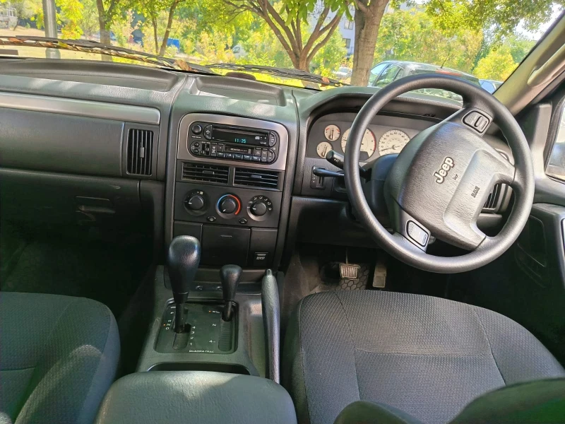Jeep Grand cherokee, снимка 5 - Автомобили и джипове - 52476649